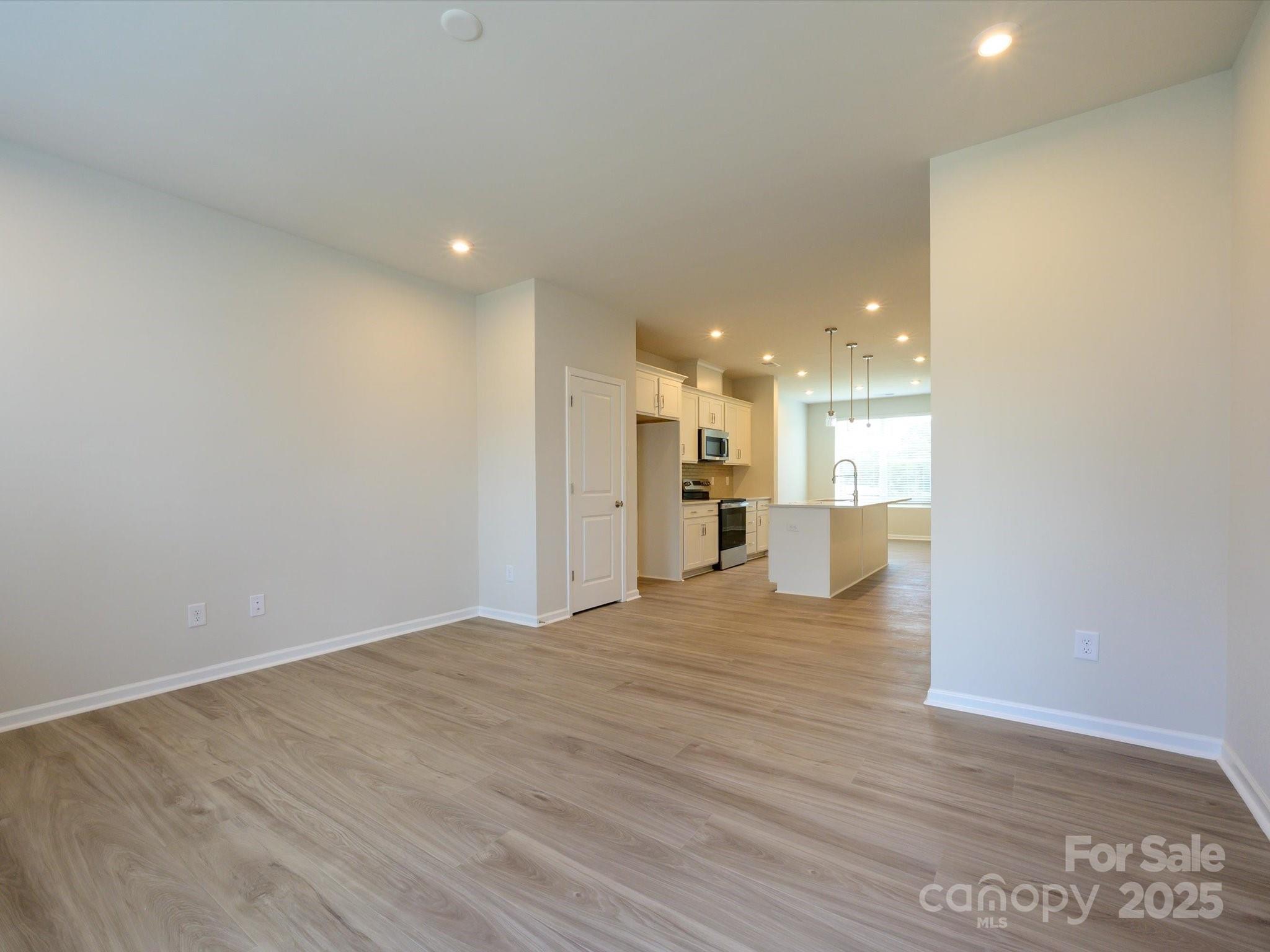 5640 Kingspan Drive Charlotte NC 28217