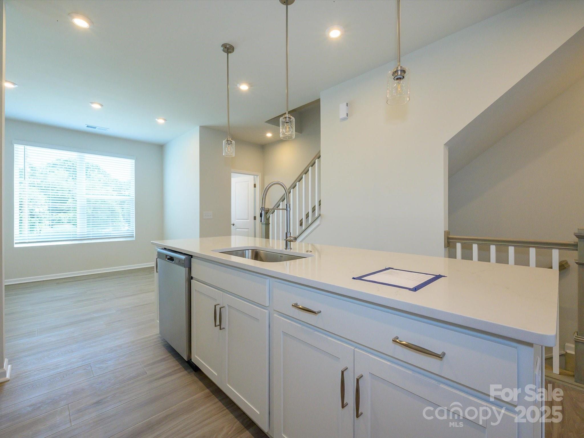 5640 Kingspan Drive Charlotte NC 28217