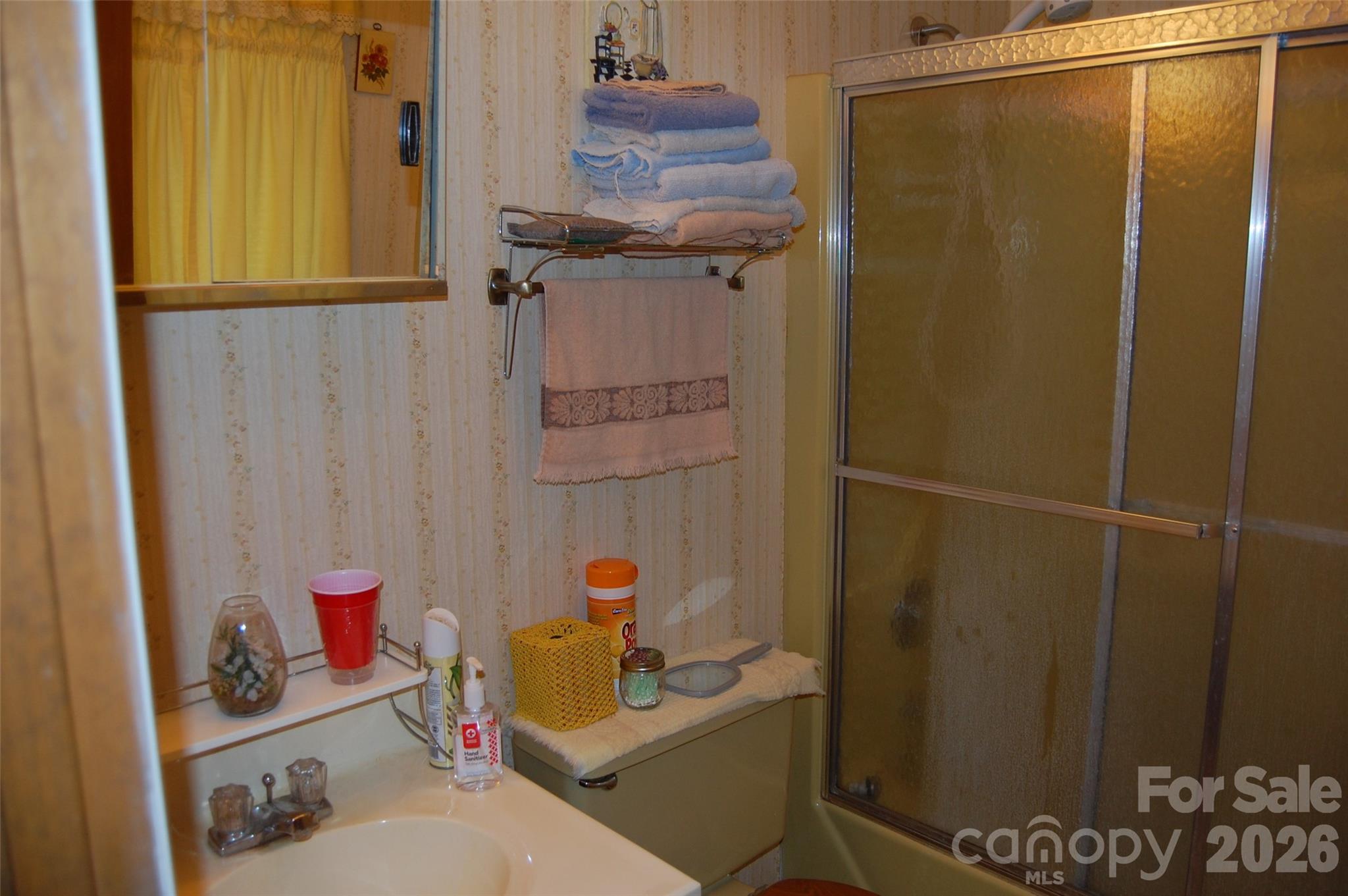 202 Knoll Circle Newland NC 28657