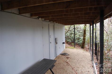 202 Knoll Circle Newland NC 28657