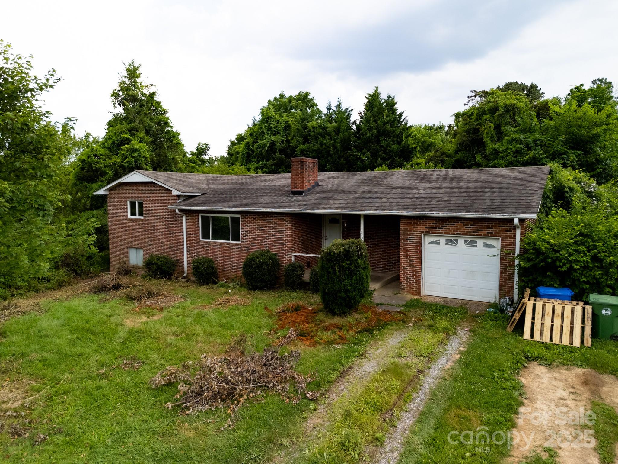 59 Poteat Street Fletcher NC 28732