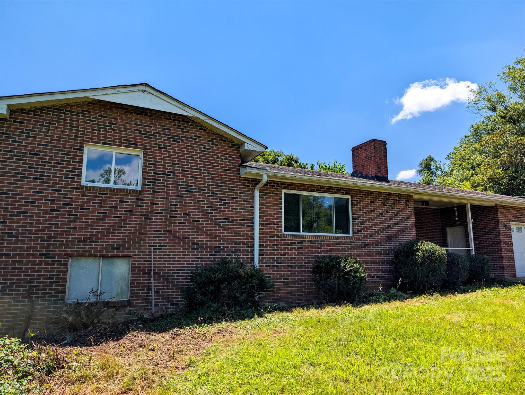 59 Poteat Street Fletcher NC 28732
