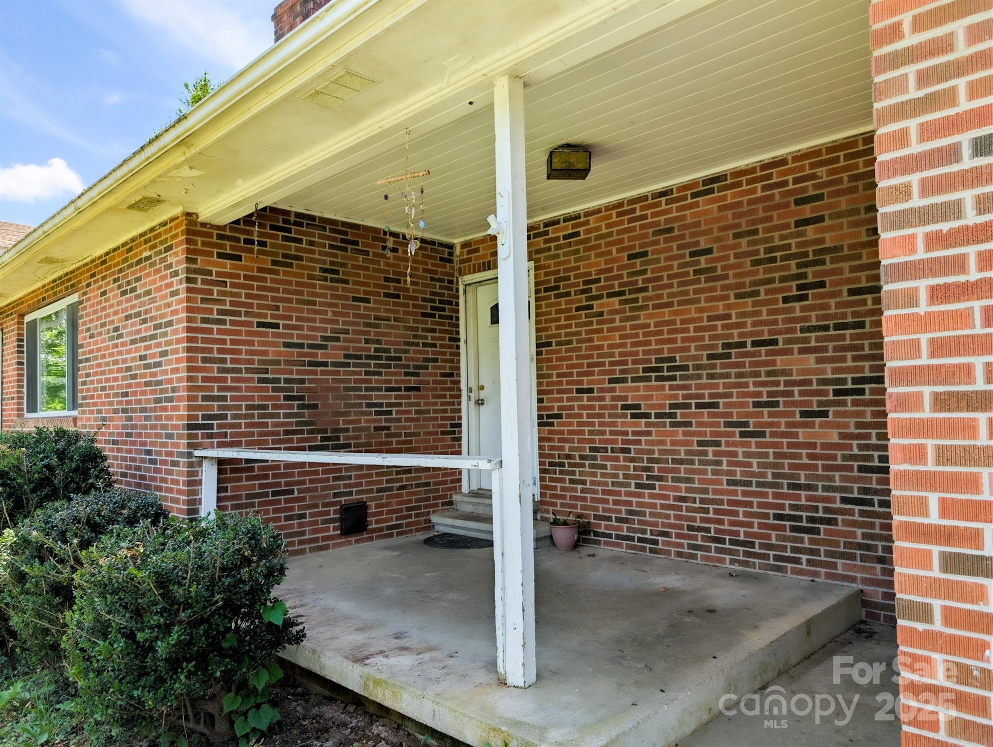 59 Poteat Street Fletcher NC 28732