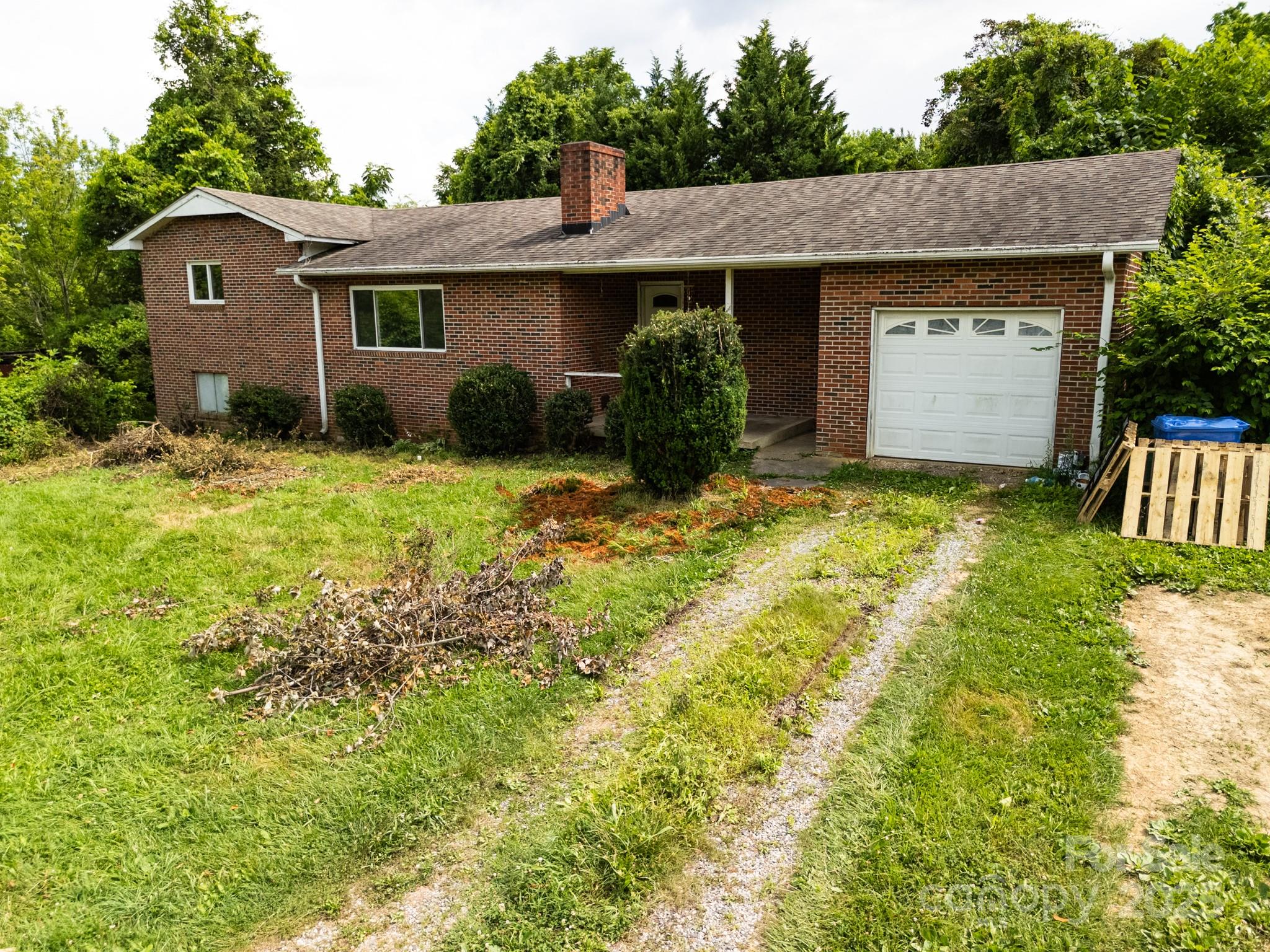 59 Poteat Street Fletcher NC 28732