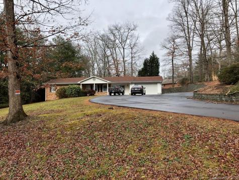 74 Mountain Laurel Drive Spruce Pine NC 28777