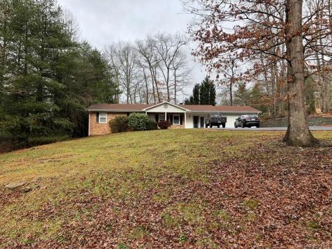 74 Mountain Laurel Drive Spruce Pine NC 28777