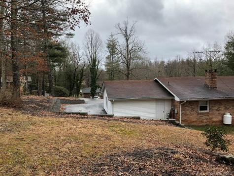 74 Mountain Laurel Drive Spruce Pine NC 28777