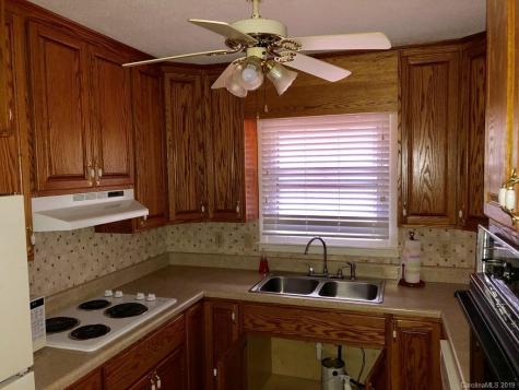 74 Mountain Laurel Drive Spruce Pine NC 28777