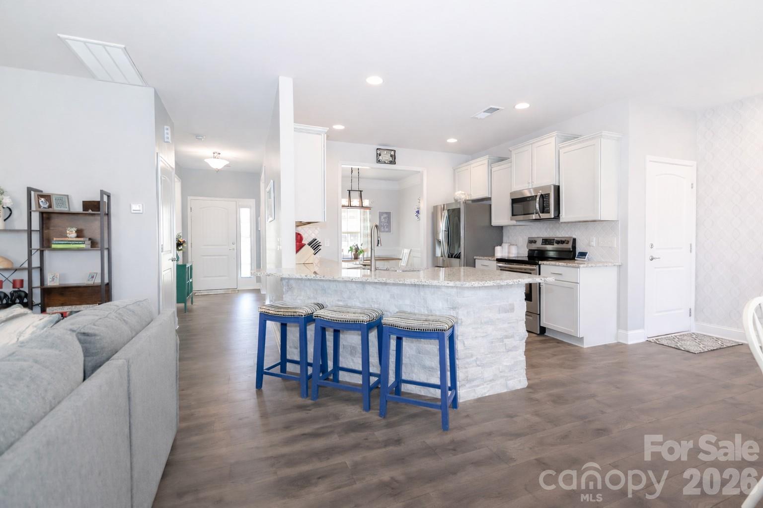 137 Northlake Drive Statesville NC 28677