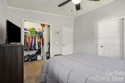 119 Deerfield Drive New London NC 28127