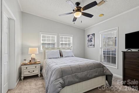 119 Deerfield Drive New London NC 28127
