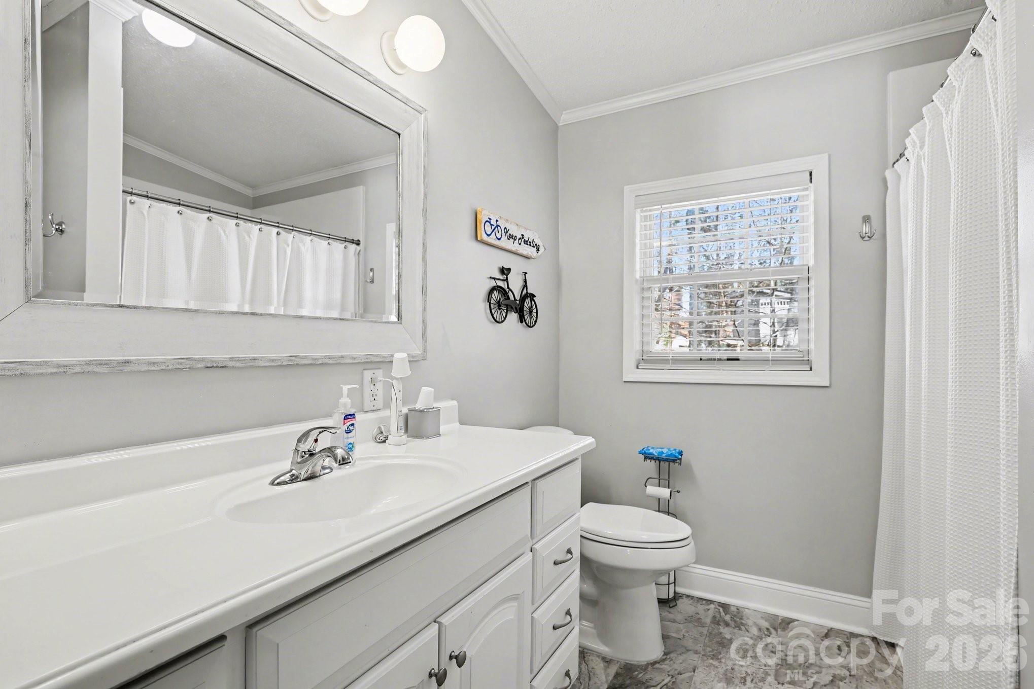 119 Deerfield Drive New London NC 28127