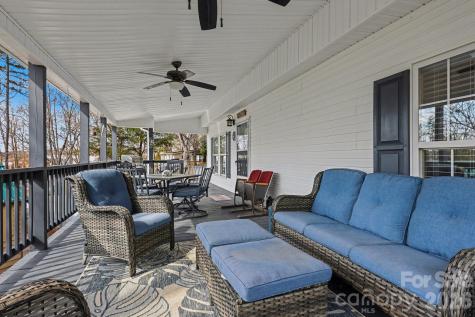 119 Deerfield Drive New London NC 28127