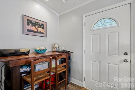 119 Deerfield Drive New London NC 28127