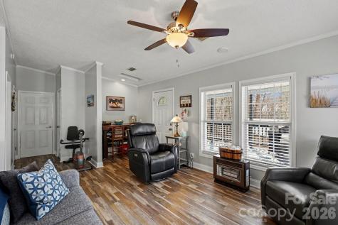 119 Deerfield Drive New London NC 28127