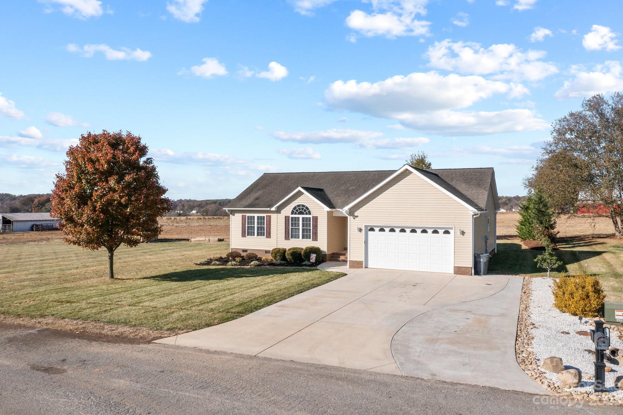 119 W Edinburgh Court Statesville NC 28625