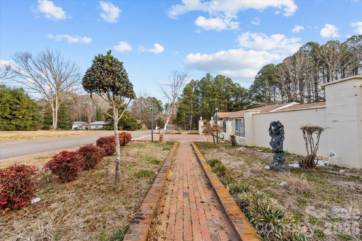 444 Craven Street Star NC 27356