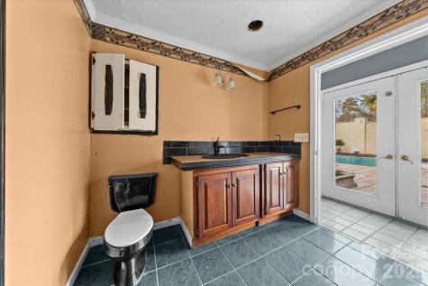 444 Craven Street Star NC 27356