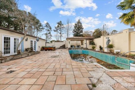444 Craven Street Star NC 27356