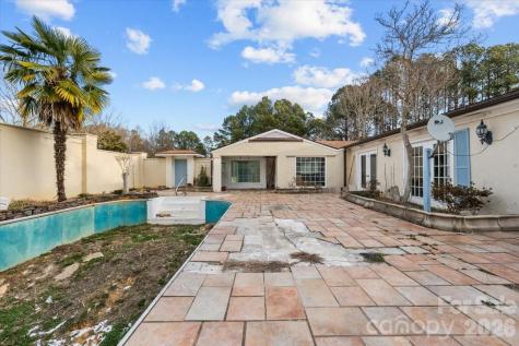 444 Craven Street Star NC 27356