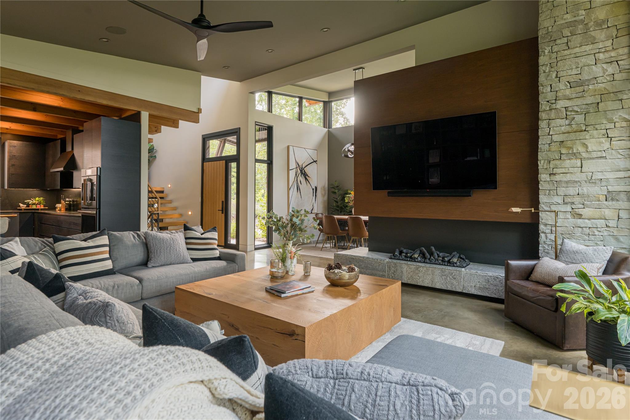 13 Tulip Poplar Trail Asheville NC 28804