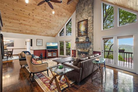 331 Pinnacle Ridge Road Beech Mountain NC 28604