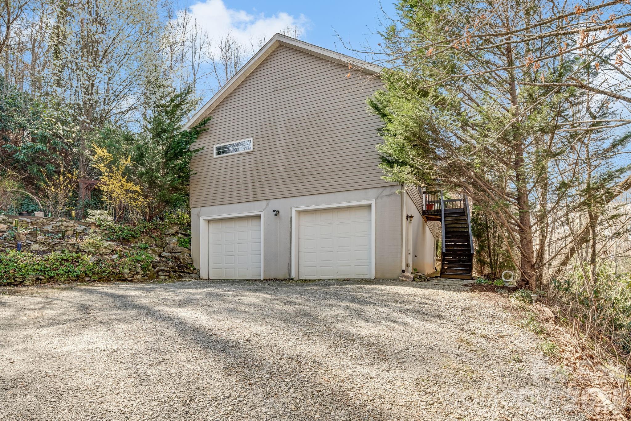 319 Glenn Bridge Road Arden NC 28704