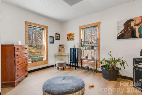 319 Glenn Bridge Road Arden NC 28704
