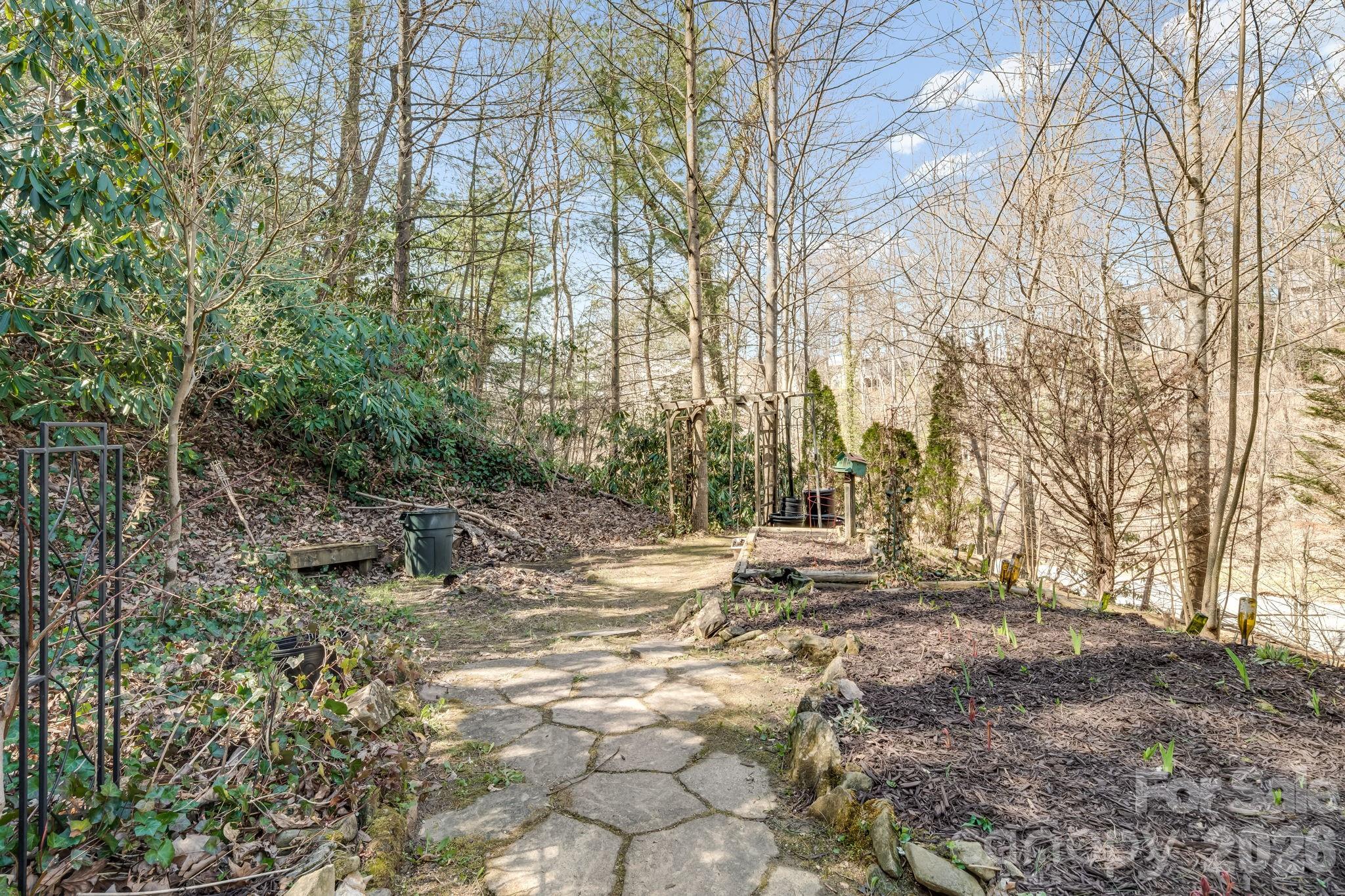 319 Glenn Bridge Road Arden NC 28704