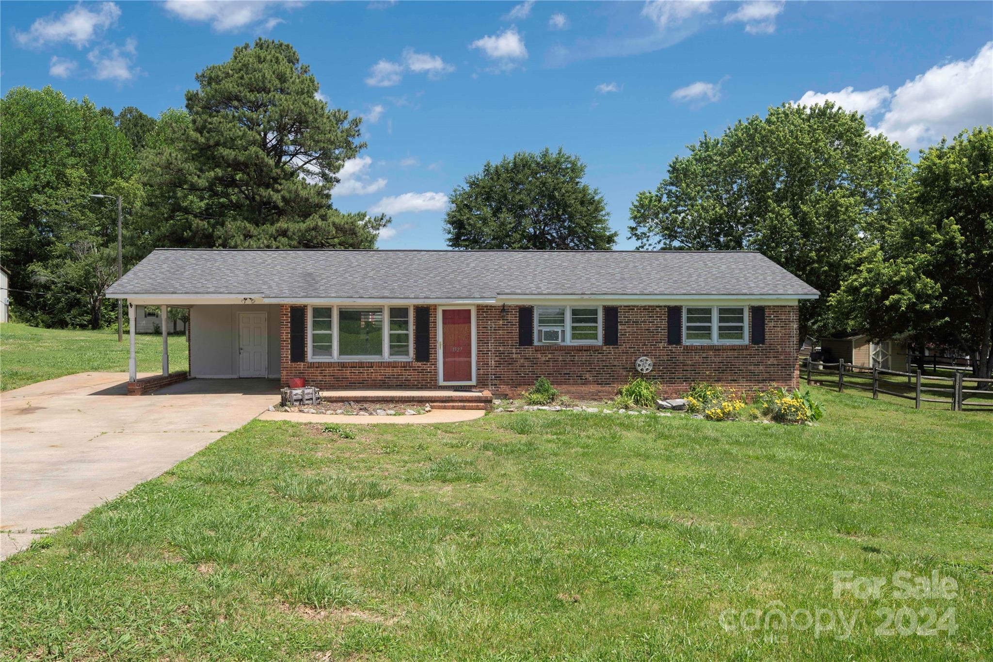 1527 Troy Road Shelby NC 28150