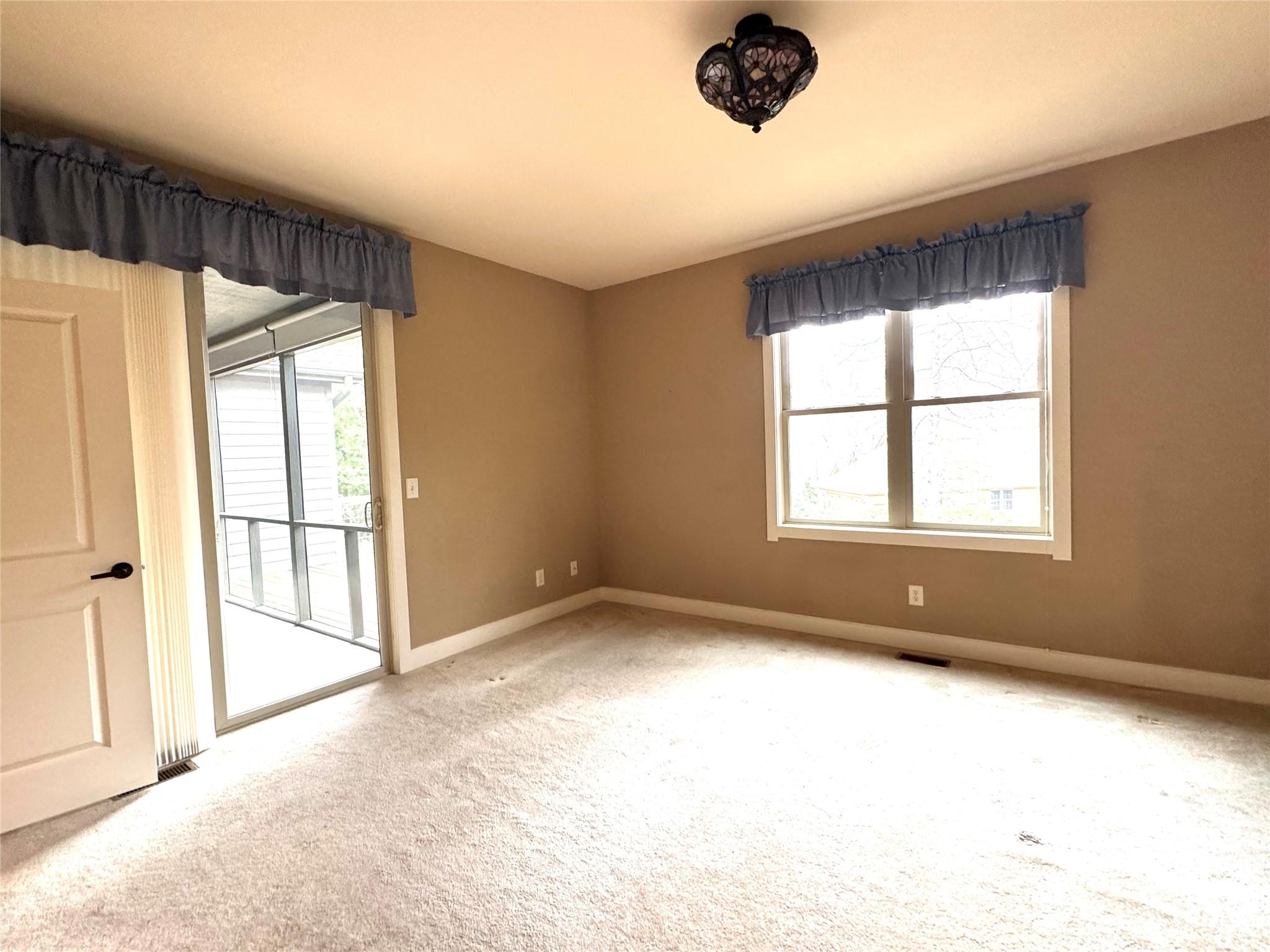 894 Dunroy Drive Hendersonville NC 28739