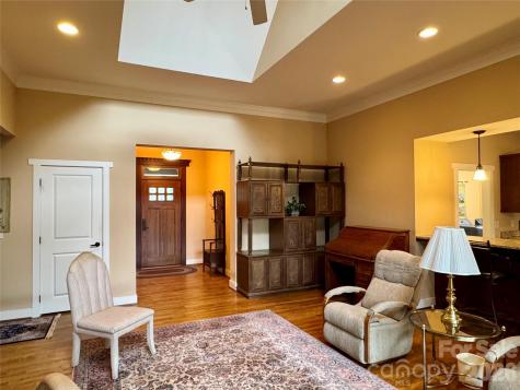 894 Dunroy Drive Hendersonville NC 28739