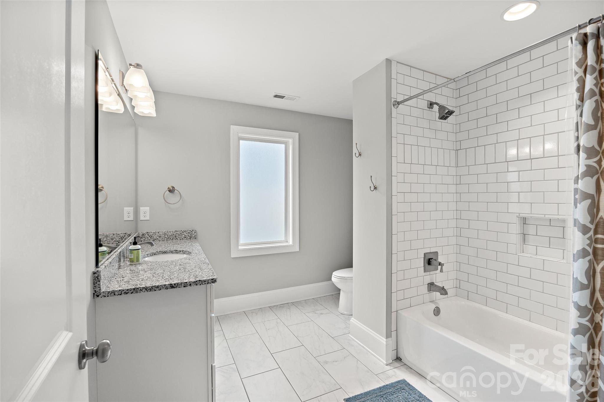 5904 Chalyce Lane Charlotte NC 28270