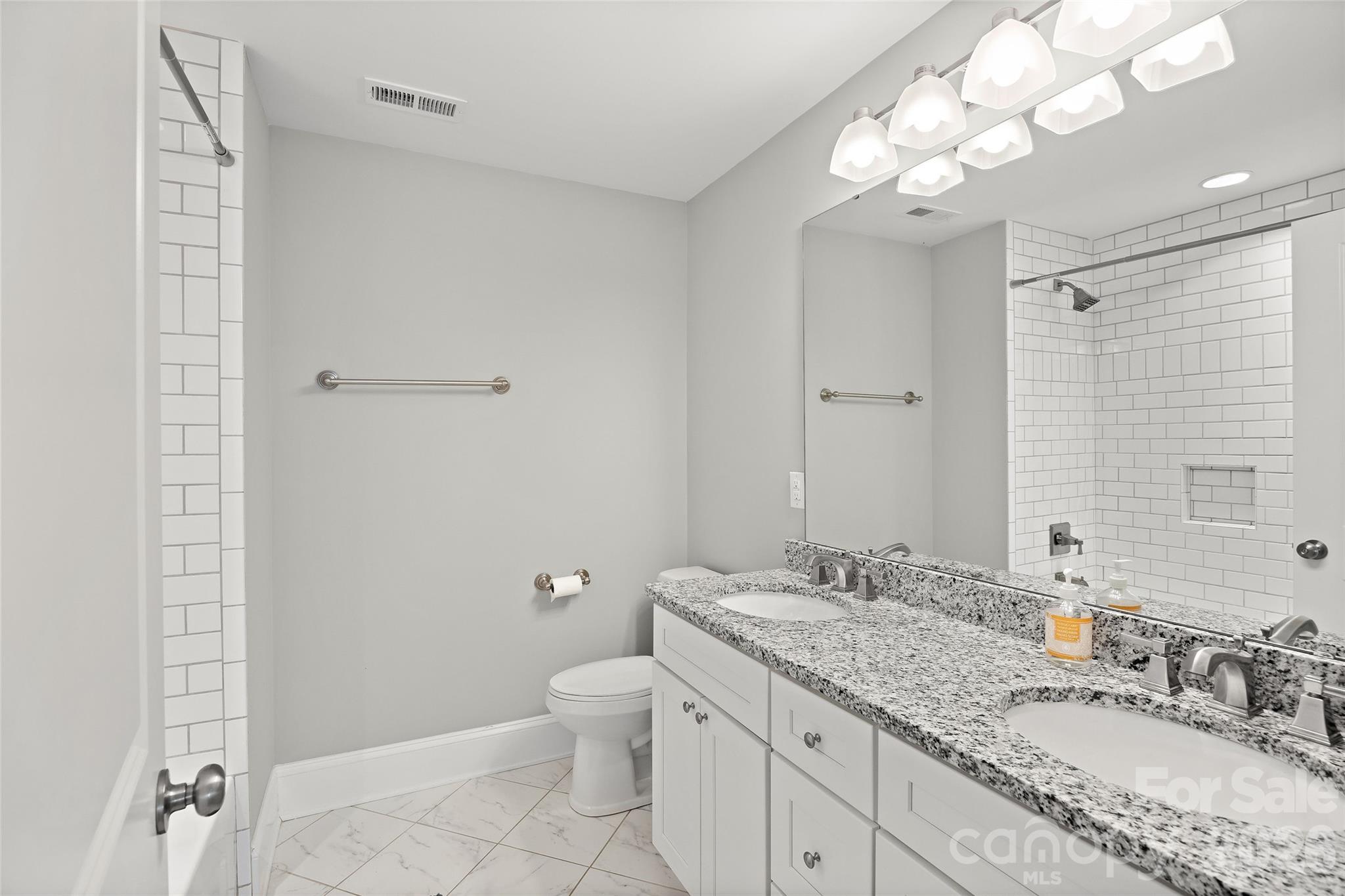5904 Chalyce Lane Charlotte NC 28270