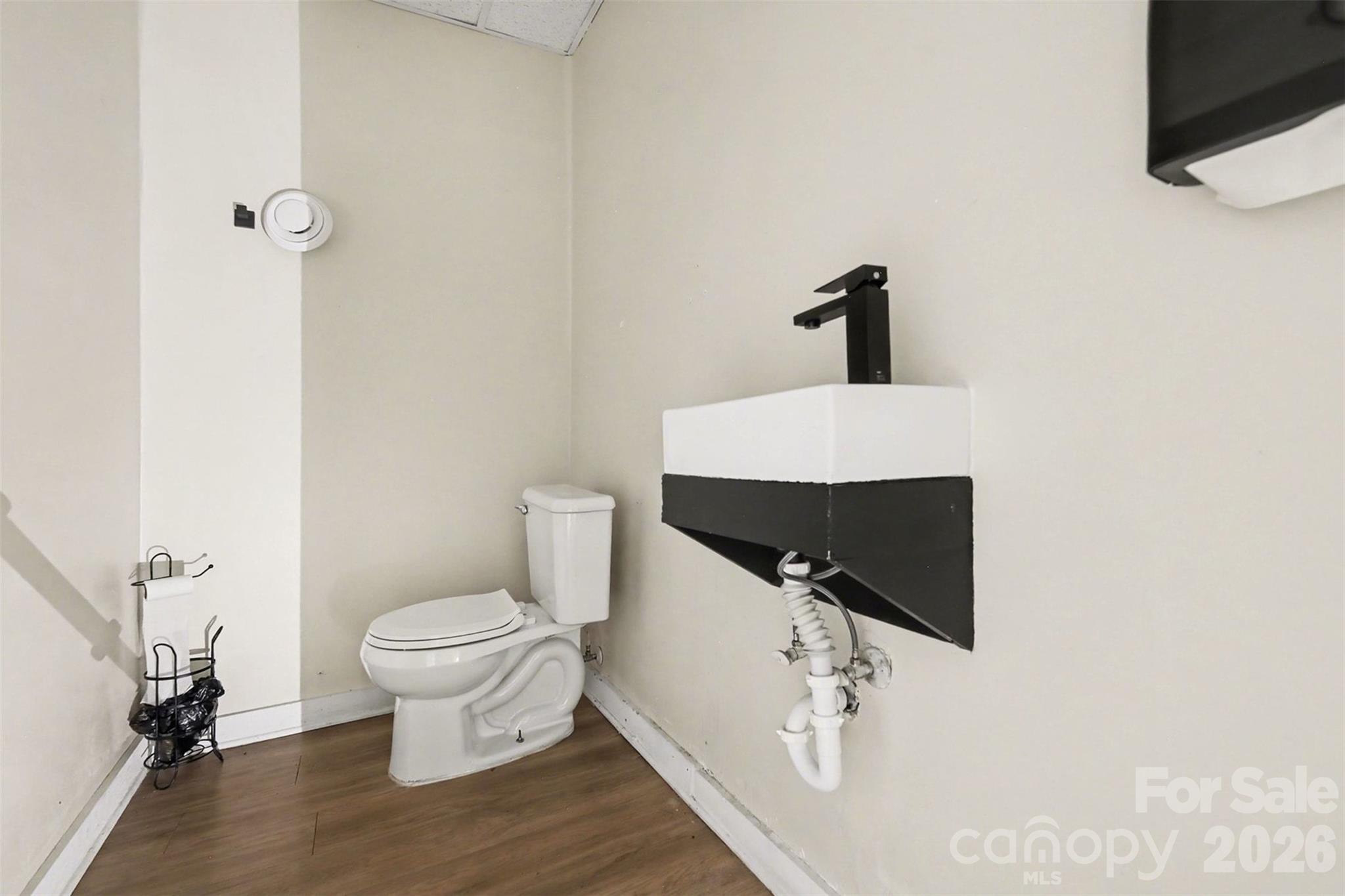 104 N Dilling Street Kings Mountain NC 28086