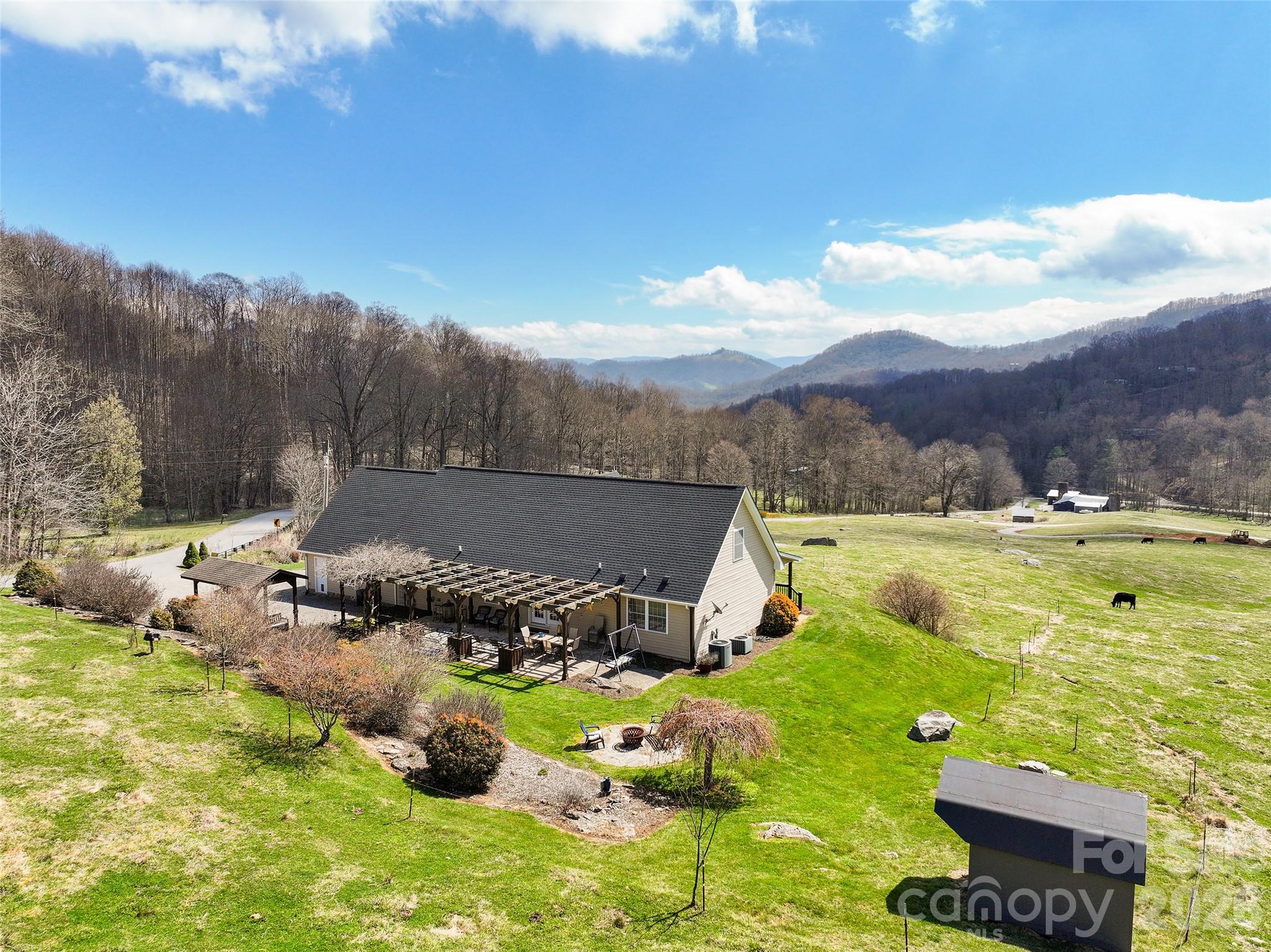 371 Ned Cove Road Waynesville NC 28785