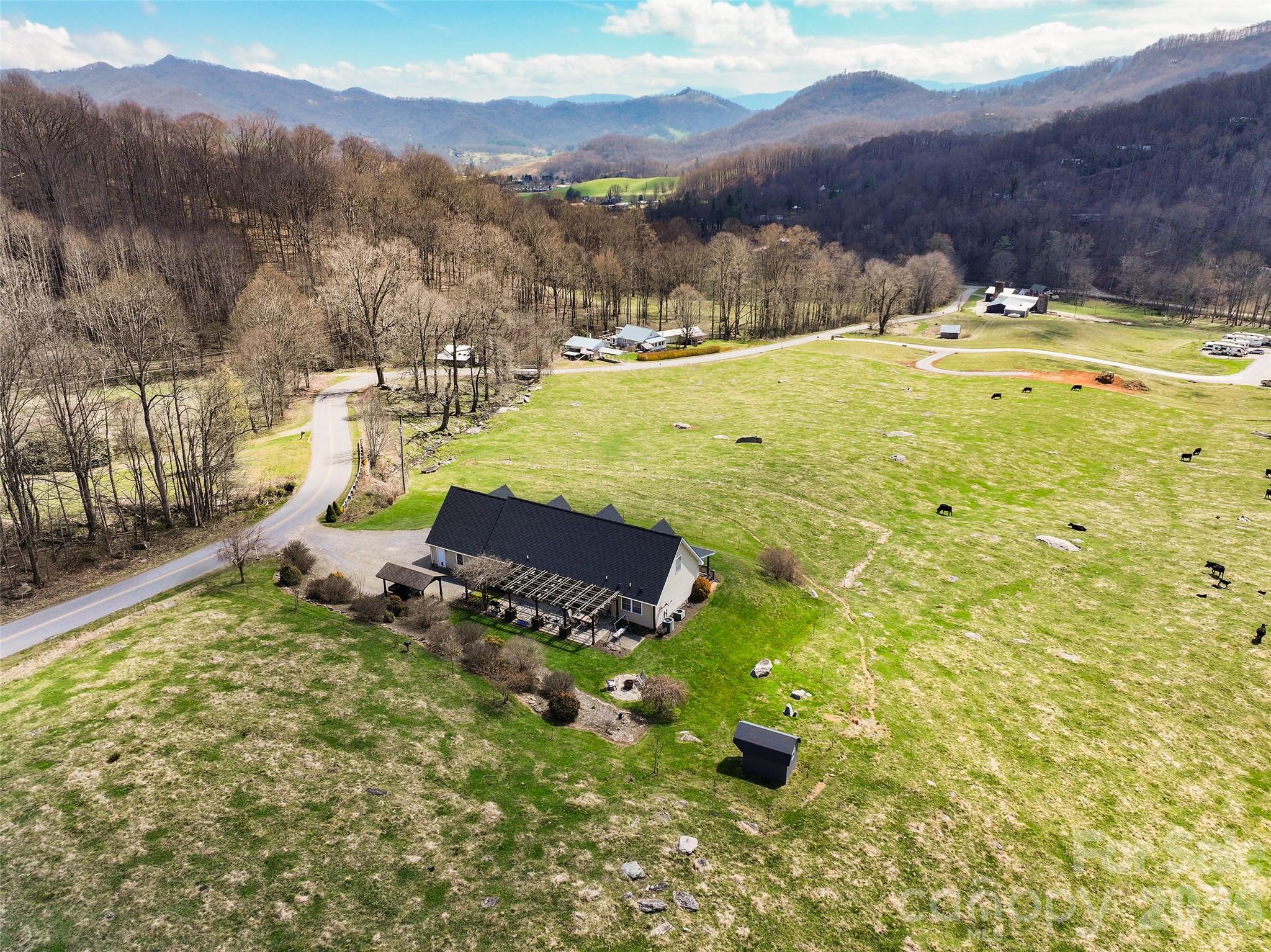 371 Ned Cove Road Waynesville NC 28785