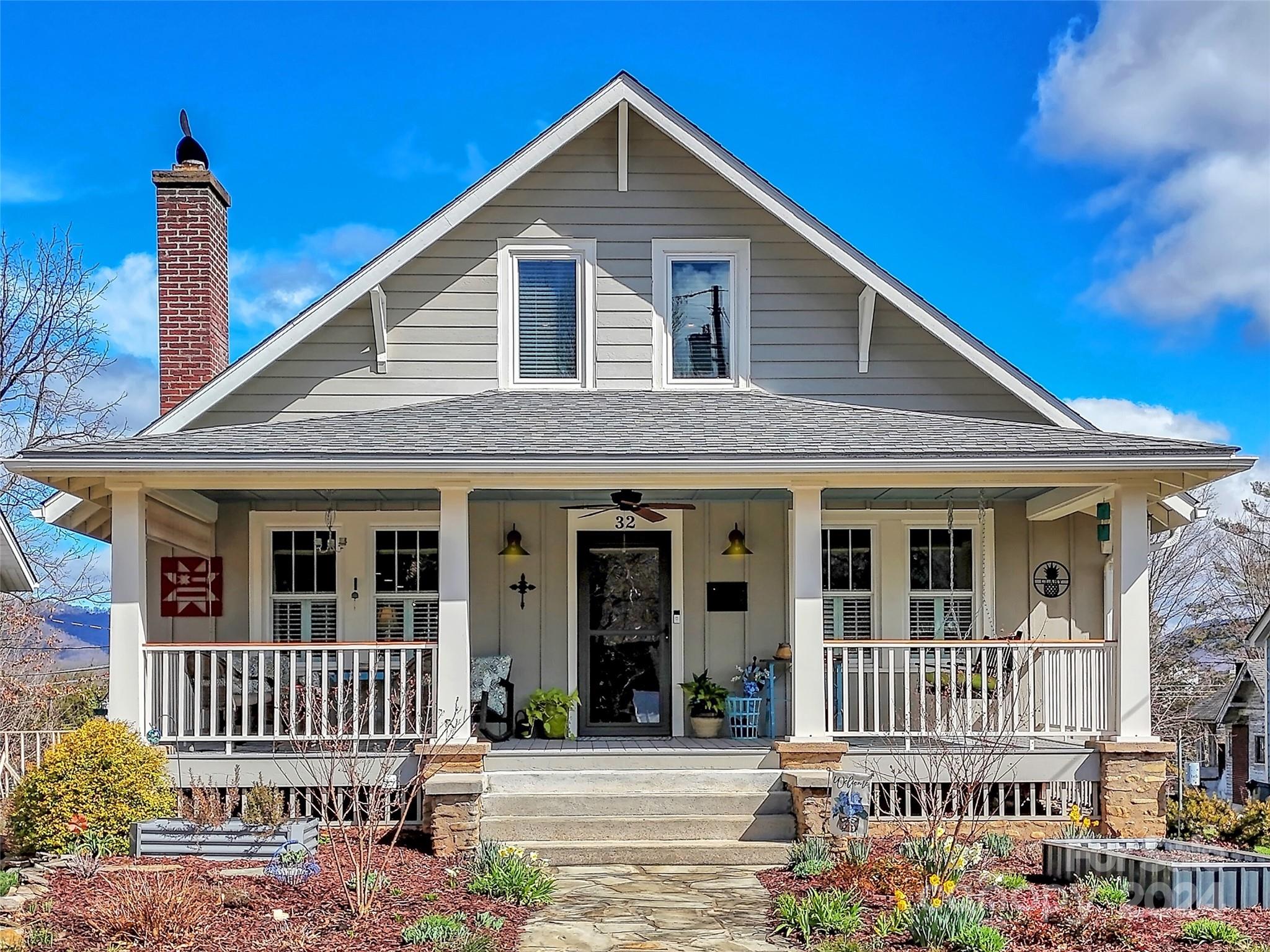 32 Central Street Waynesville NC 28786