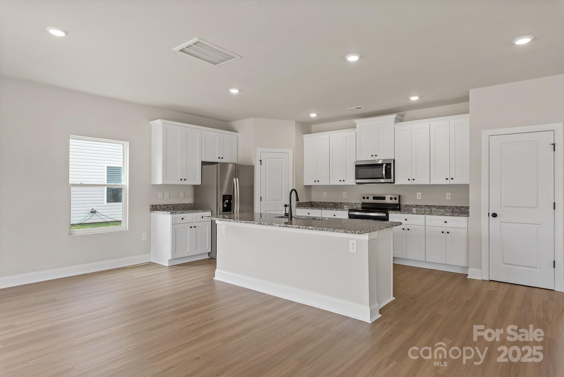 3324 Fox Hall Drive Gastonia NC 28052