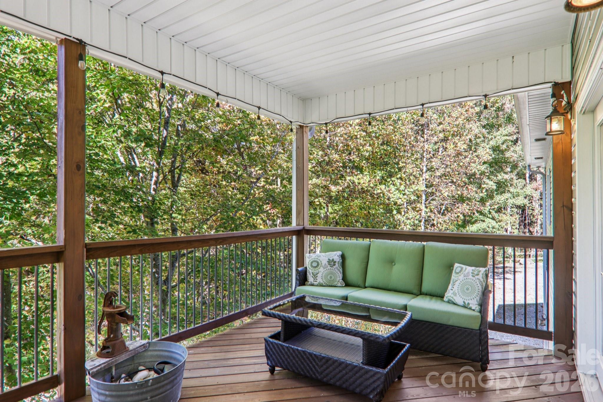 6 Wagon Trace Flat Rock NC 28731