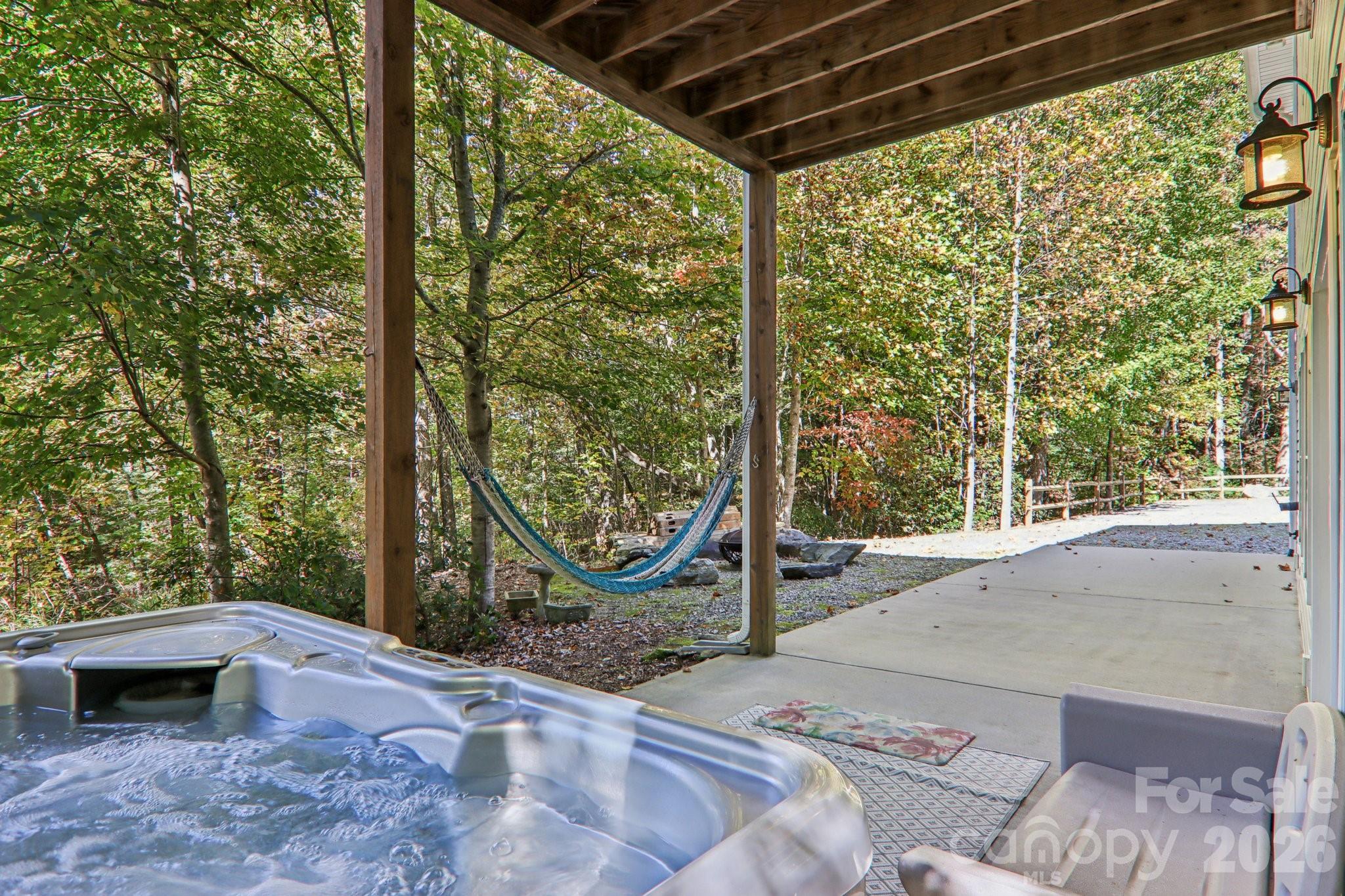 6 Wagon Trace Flat Rock NC 28731