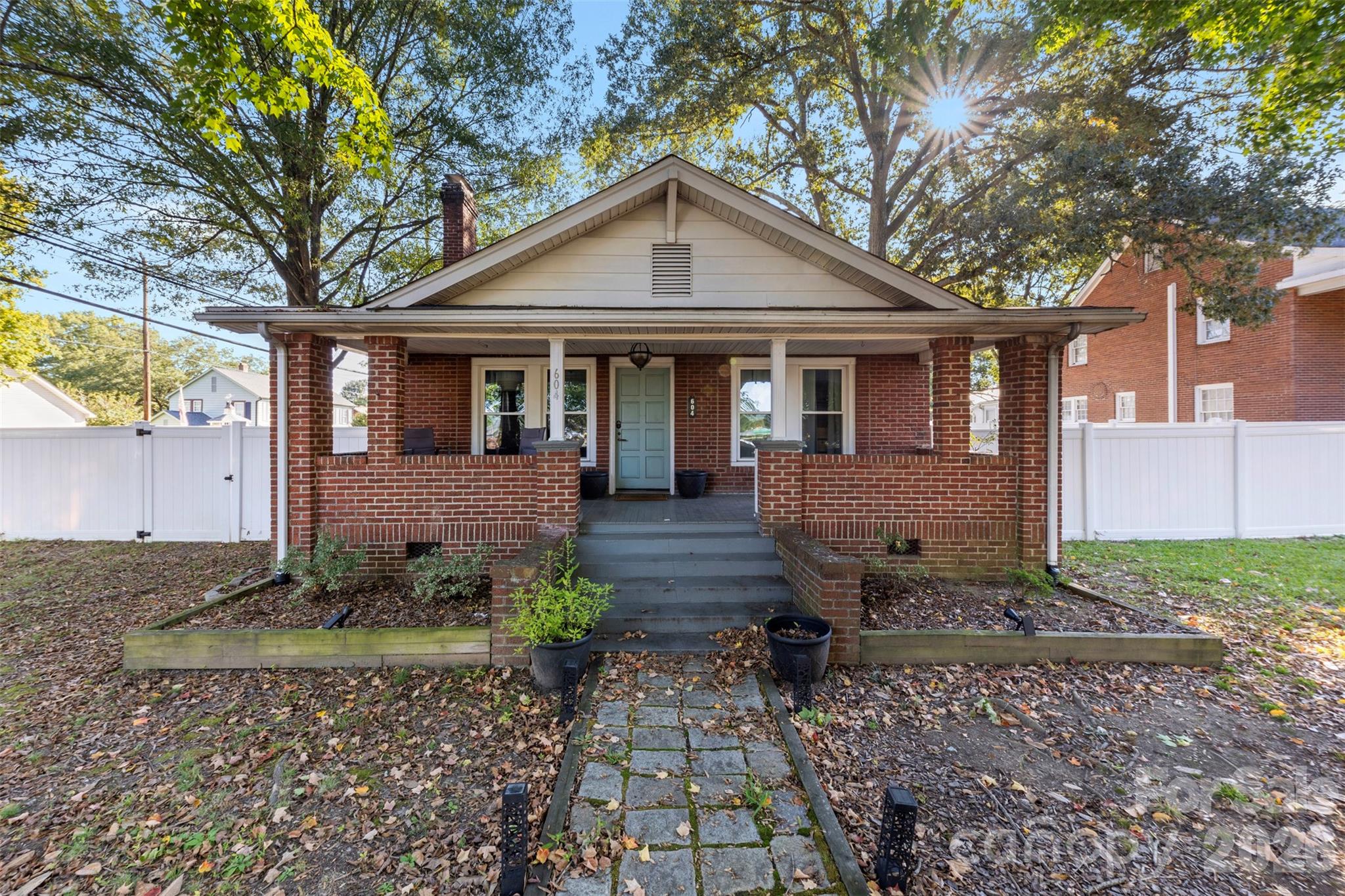 604 Pearl Avenue Kannapolis NC 28083