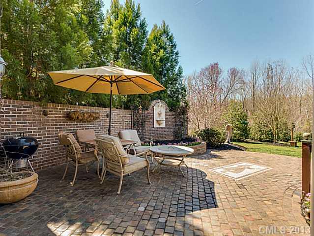 414 Hampshire Hill Road Matthews NC 28105