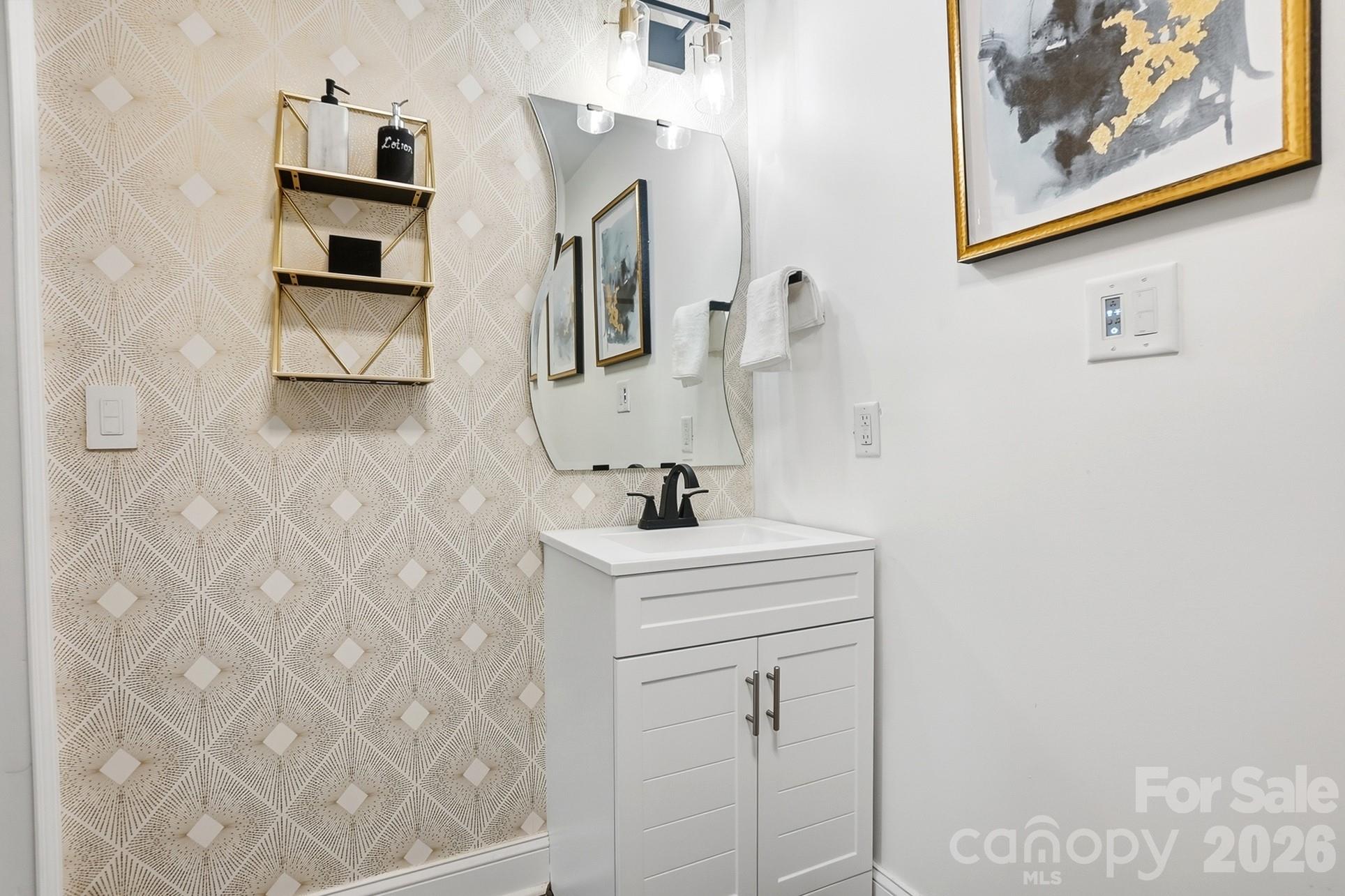 2104 Hillcrest Avenue Albemarle NC 28001