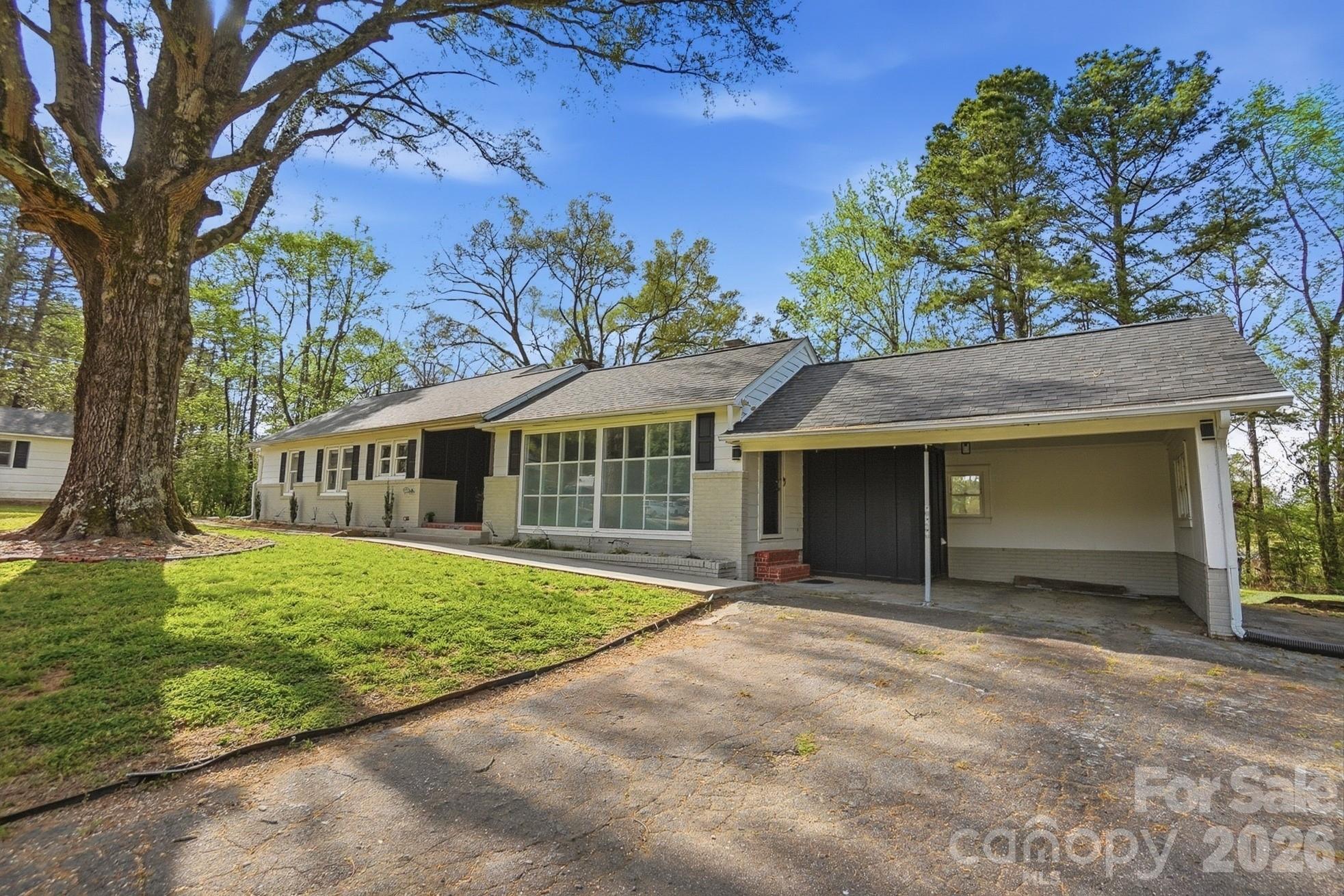 2104 Hillcrest Avenue Albemarle NC 28001