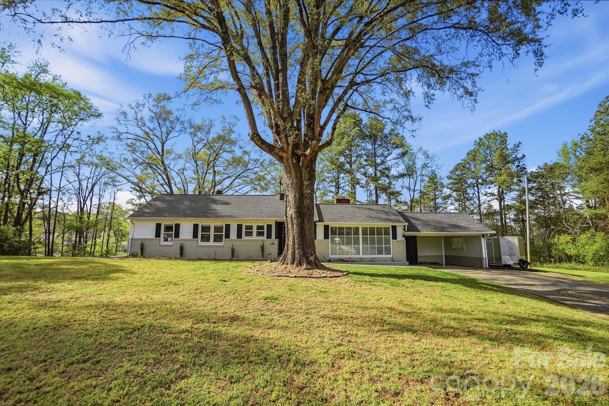 2104 Hillcrest Avenue Albemarle NC 28001