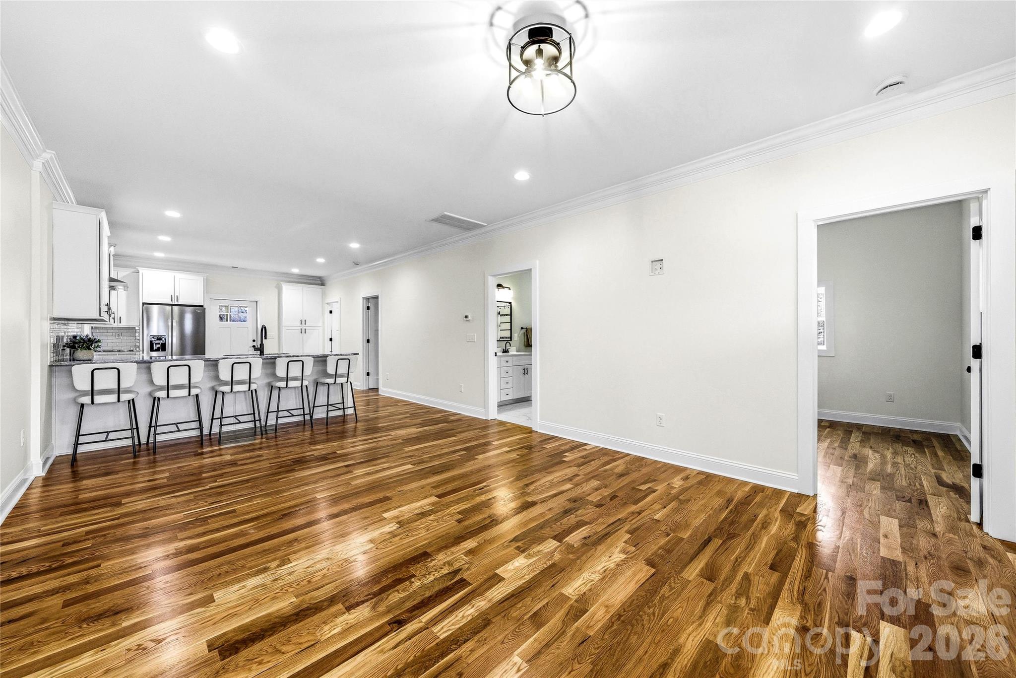 807 N Whitted Street Hendersonville NC 28791