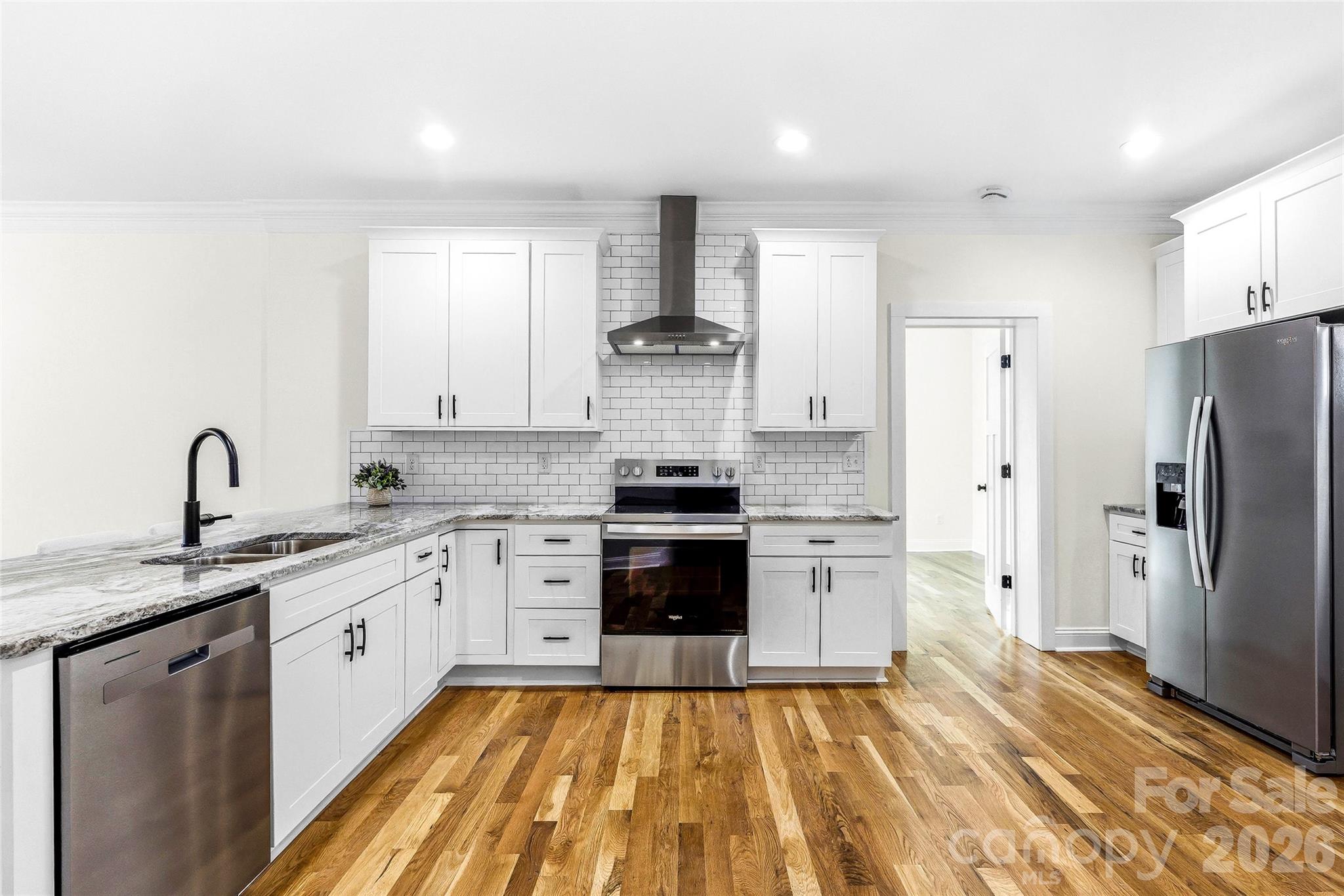 807 N Whitted Street Hendersonville NC 28791