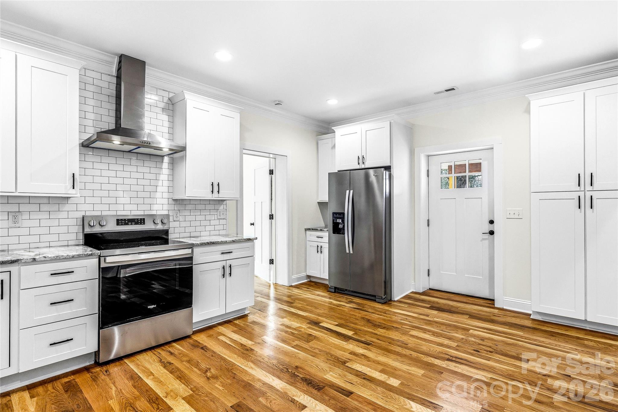 807 N Whitted Street Hendersonville NC 28791