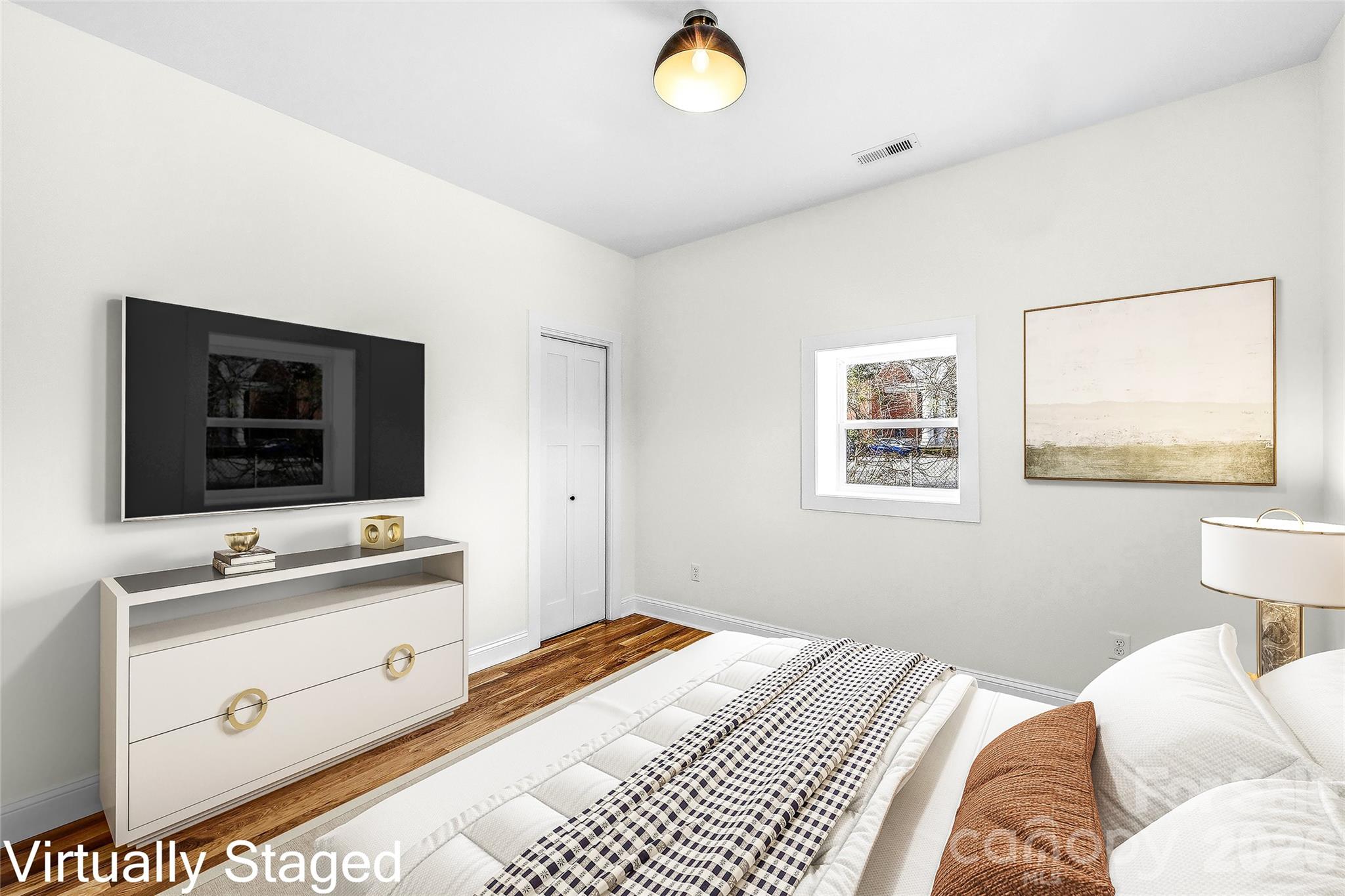807 N Whitted Street Hendersonville NC 28791